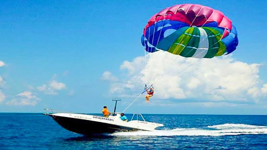 القفز بالمظلة صديقة البيئة في هاواي