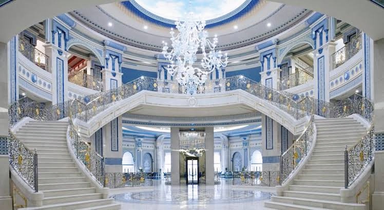 فندق الريتز كارلتون الرياض.. أفخم فنادق العاصمة
