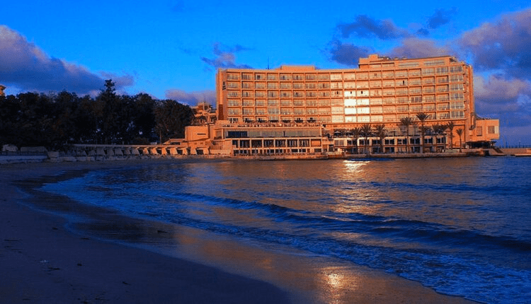 فنادق جانب شاطئ المنتزه