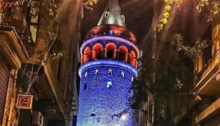 برج غلطة المناطق السياحية في اسطنبول الاوربية 