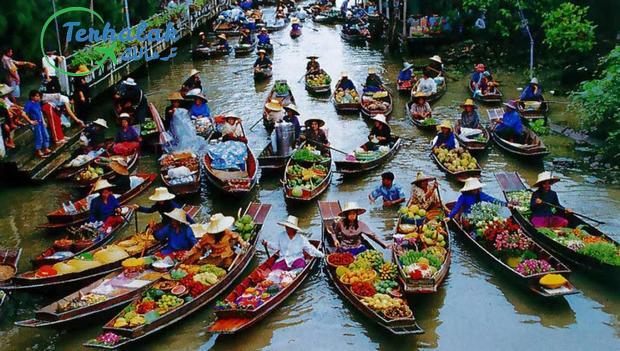 السوق العاءم في تايلاند 