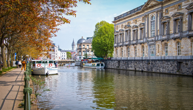 مدينة غنت أهم مدن السياحة في بلجيكا في الشتاء